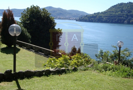 Period Villa in torno